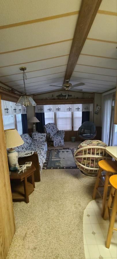 Model Home Near Camp Lejeune With Water View Sneads Ferry Екстериор снимка