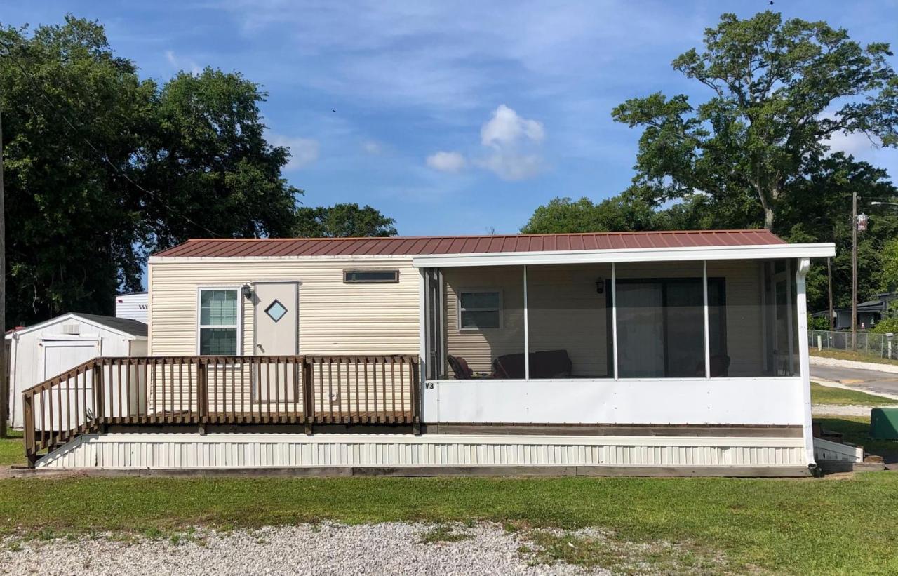 Model Home Near Camp Lejeune With Water View Sneads Ferry Екстериор снимка