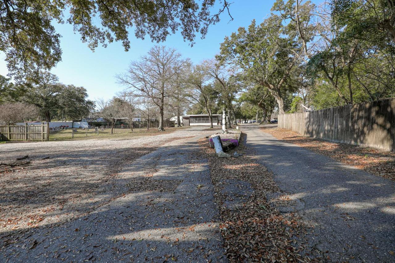 Model Home Near Camp Lejeune With Water View Sneads Ferry Екстериор снимка